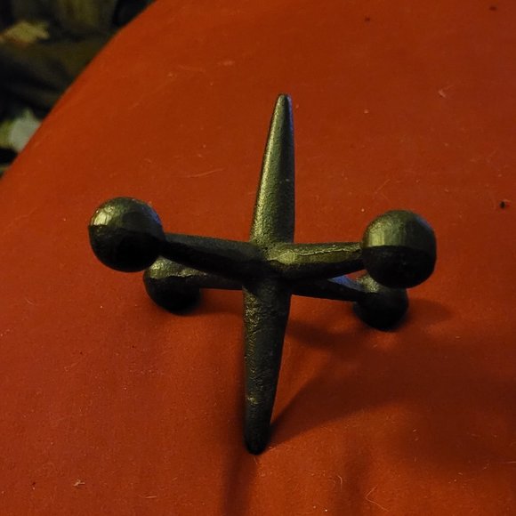 Mid-Century Rustic Metal Jack - Picture 2 of 4